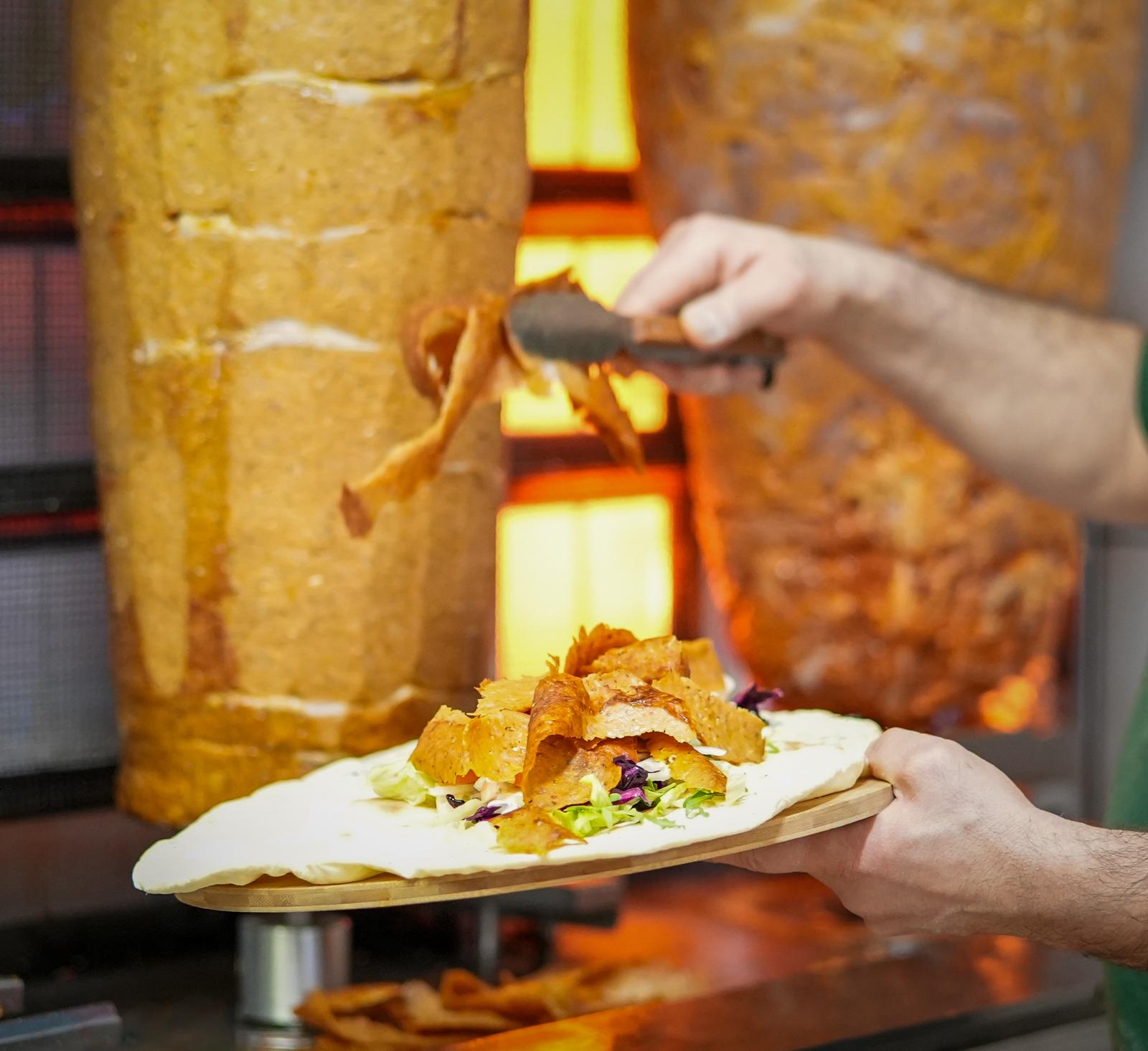 Frische Zutaten für Döner und Pizza